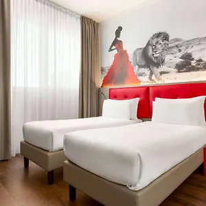 4* מלון Amedia Hotel Milan, Trademark Collection By Wyndham